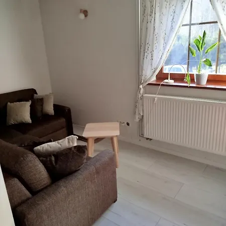 Vakantiehuis Dom Na Grobli Dluzki